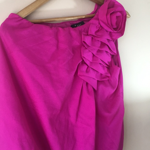 FOREVER XXI | One shoulder Top - Picture 3 of 5